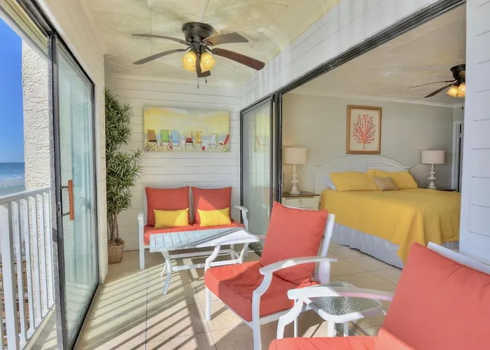 Edgewater 33 *